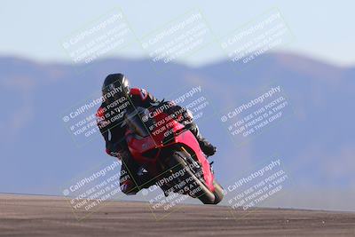 media/Nov-06-2023-Moto Forza (Mon) [[ce023d0744]]/3-Intermediate Group/Session 5 (Turn 9)/